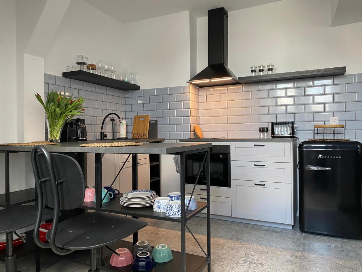 Apartament Hrabala Jelenia Góra Eksteriør billede