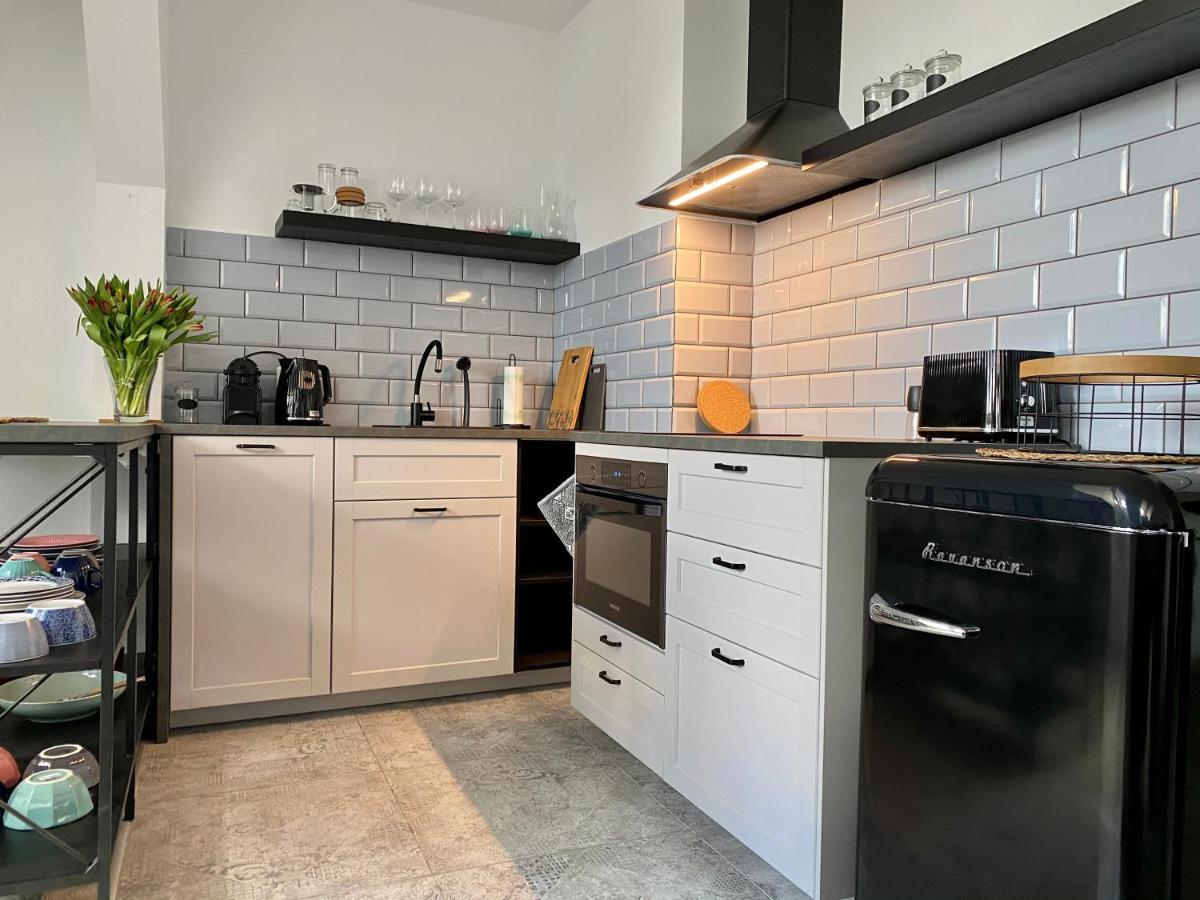 Apartament Hrabala Jelenia Góra Eksteriør billede